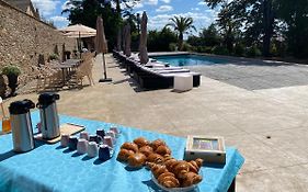 Le Chateau Des Tourelles En Vendee